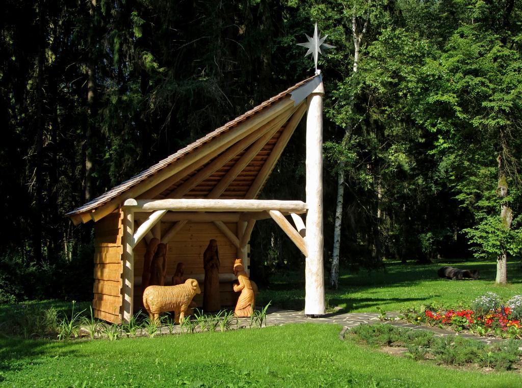 Hotel Skalka Rajecke Teplice Exterior photo